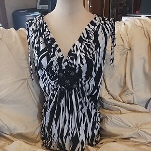 Cache Black and White Patterned Blouse